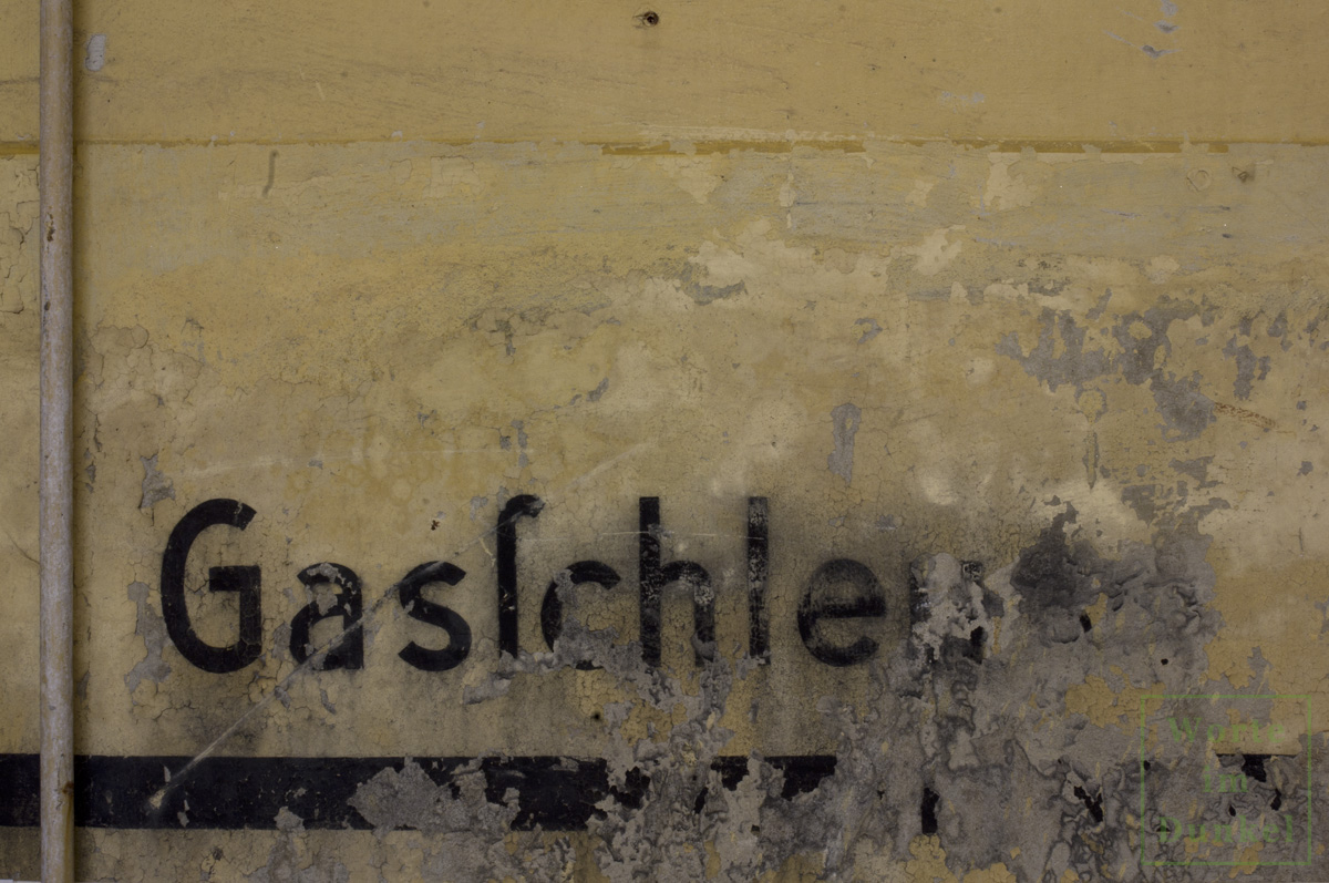 Beschriftung Gasschleuse