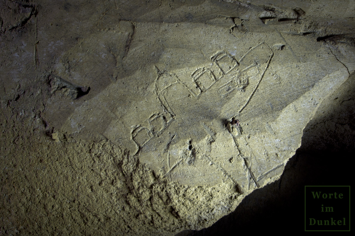 Graffito einer B-17 Liberator oder B-24 Flying Fortress