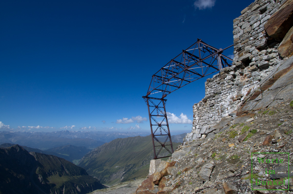 Bergstation, am linken Bildrand die Hohe Kirche, wo sich die Mittelstation befindet